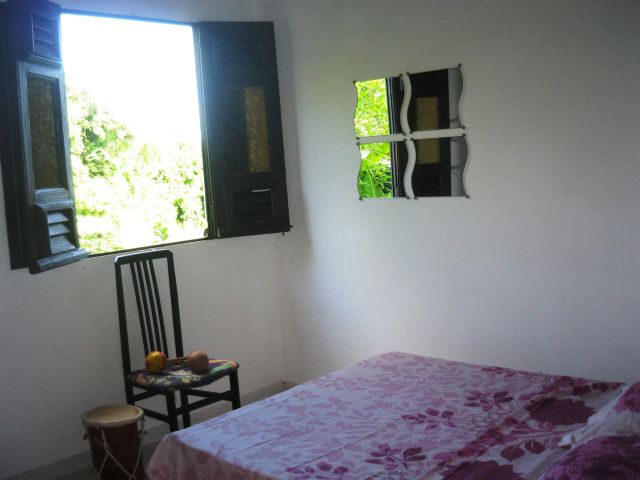 La chambre donne sur la campagne tropicale La chambre donne sur la campagne tropicale
