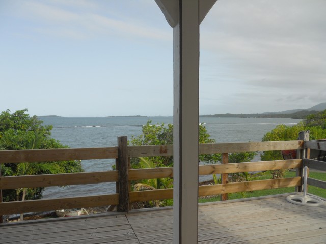 Vue de terrasse sur la plage prive